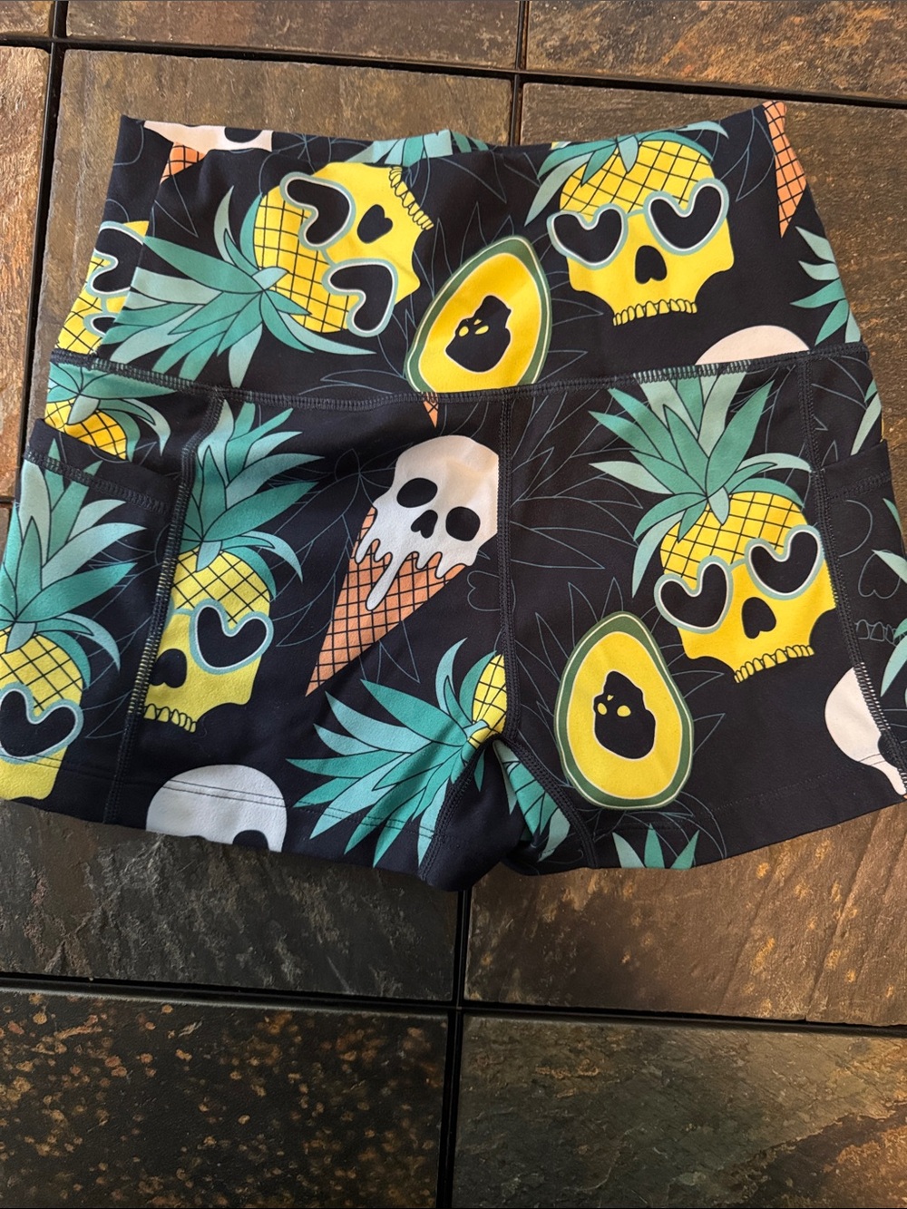 CVG ICE CREAM SKULL SHORTS